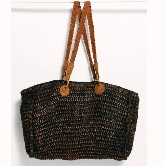Free People Handbags - Free People-Getaway Tote New
